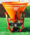Rozsiewacz nawozów lejkowy Dexwal zdj. 3 Agrotrak.jpg
