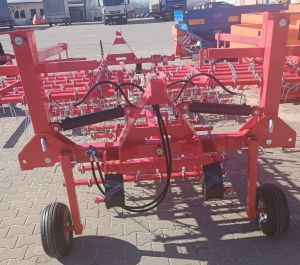 Chwastownik palcowy 4,5 m  Dexwal Bis