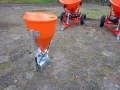 Solarka Piaskarka Soldrog Dexwal Bis Agrotrak  posypywarka montaż do ciągnika 1.jpg
