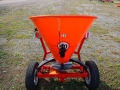 8. Piaskarka posypywarka komunalna drogowa Dexwal PK 550 380 L 600 kg Agrotrak Żurawica.jpg